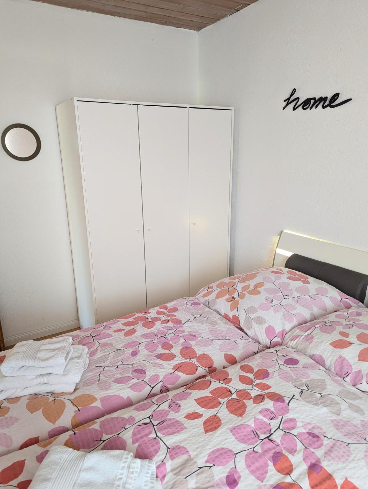 Gemuetliche 90 Qm Wohnung In Saarburg, Zentral Gelegen, Garten Mit Aussicht, Separater Eingang Экстерьер фото